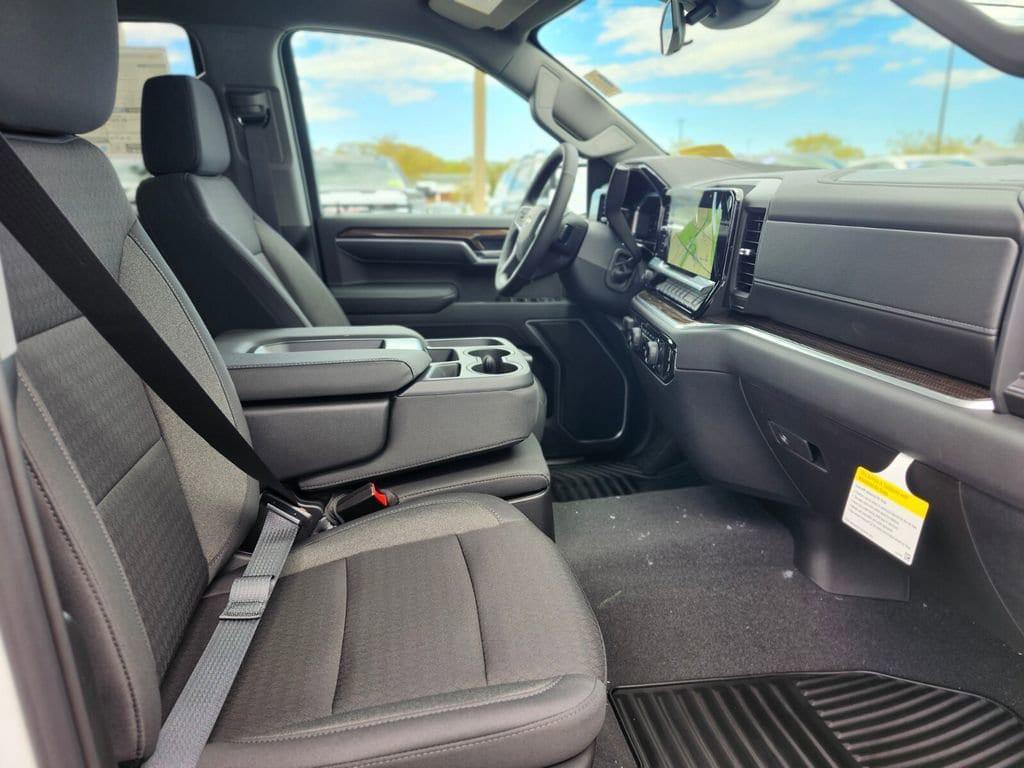 new 2026 Chevrolet Silverado 1500 car, priced at $42,789