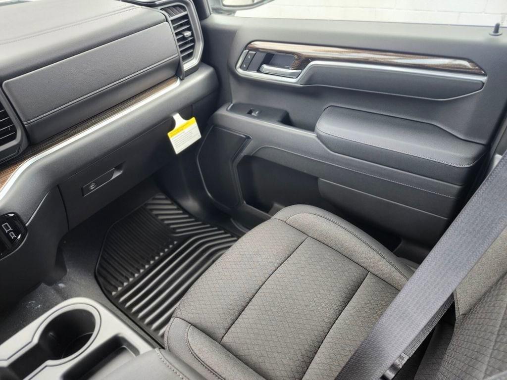 new 2026 Chevrolet Silverado 1500 car, priced at $42,789