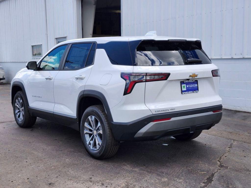 new 2026 Chevrolet Equinox car, priced at $31,649