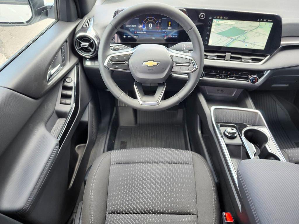 new 2026 Chevrolet Equinox car, priced at $31,649