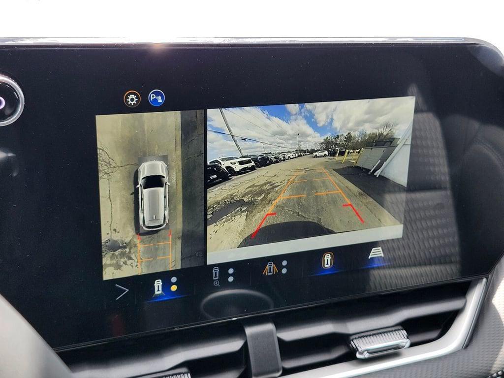 new 2026 Chevrolet Equinox car, priced at $31,649