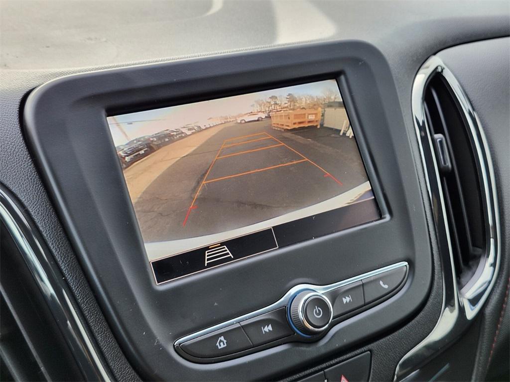 used 2022 Chevrolet Equinox car, priced at $22,688