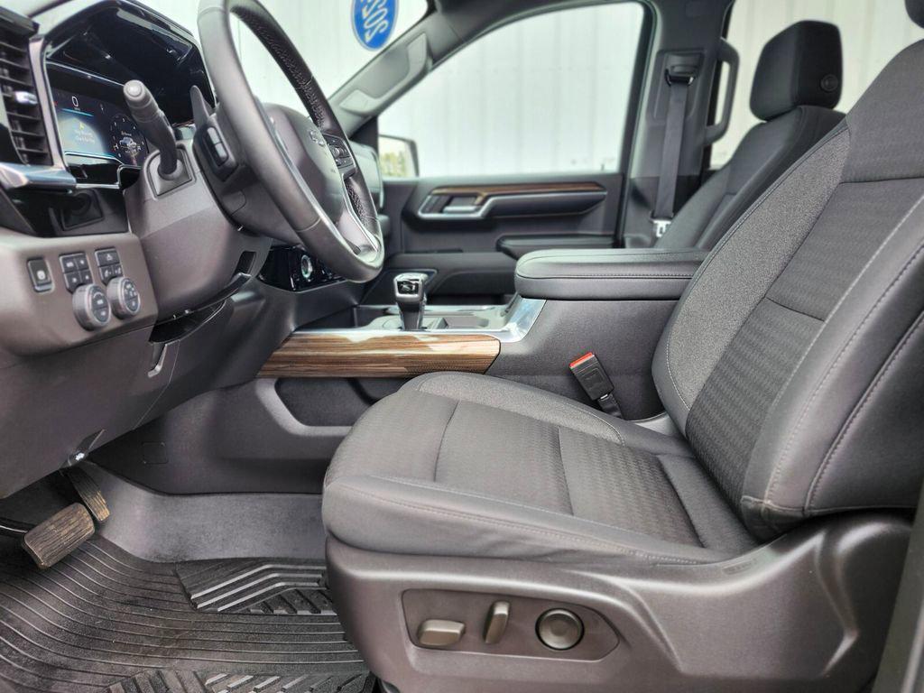 used 2024 Chevrolet Silverado 1500 car, priced at $52,983