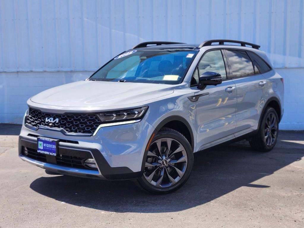 used 2022 Kia Sorento car, priced at $28,343