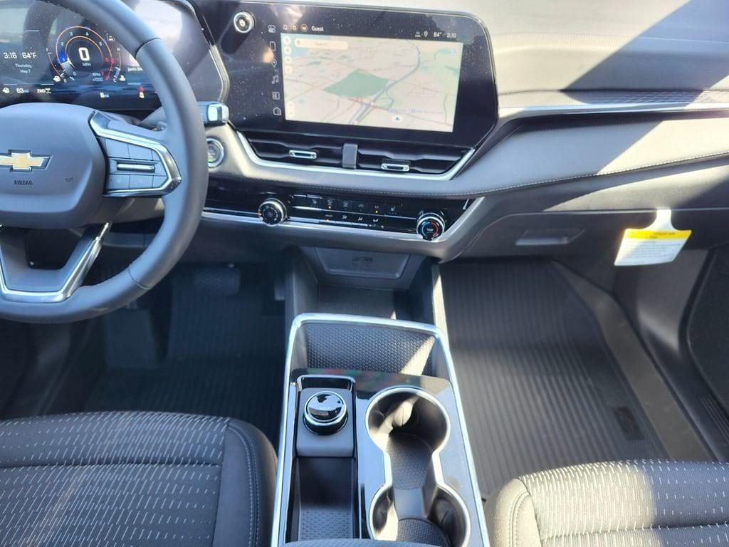 new 2026 Chevrolet Equinox car, priced at $31,649