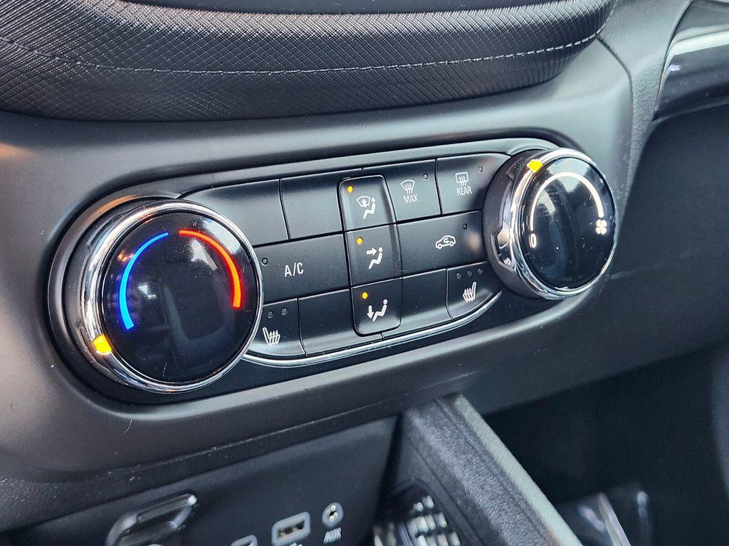 used 2023 Chevrolet TrailBlazer car, priced at $24,263