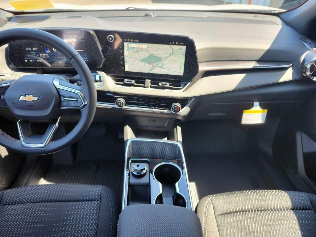 new 2026 Chevrolet Equinox car, priced at $31,649