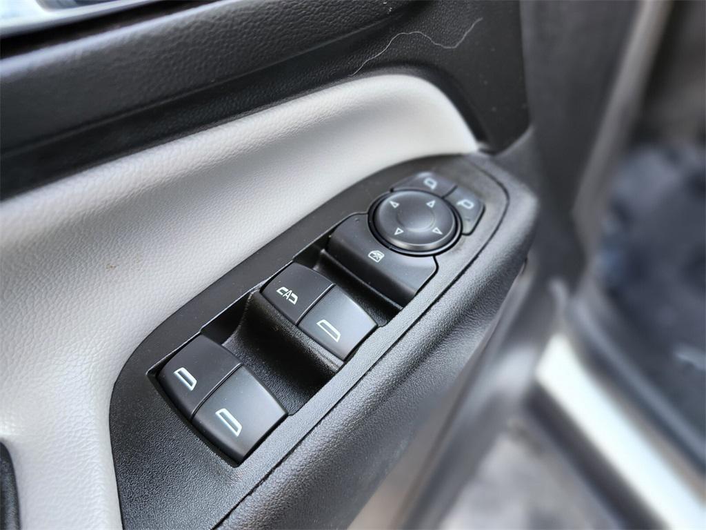 used 2024 Chevrolet Equinox car, priced at $21,688