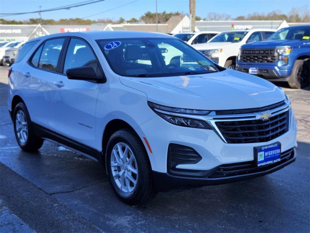used 2024 Chevrolet Equinox car, priced at $21,688