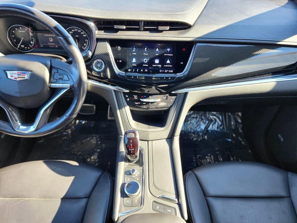 used 2024 Cadillac XT6 car, priced at $46,583