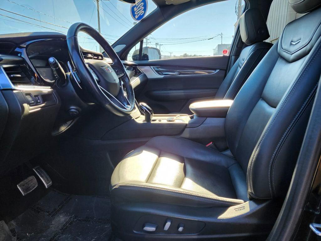 used 2024 Cadillac XT6 car, priced at $46,583