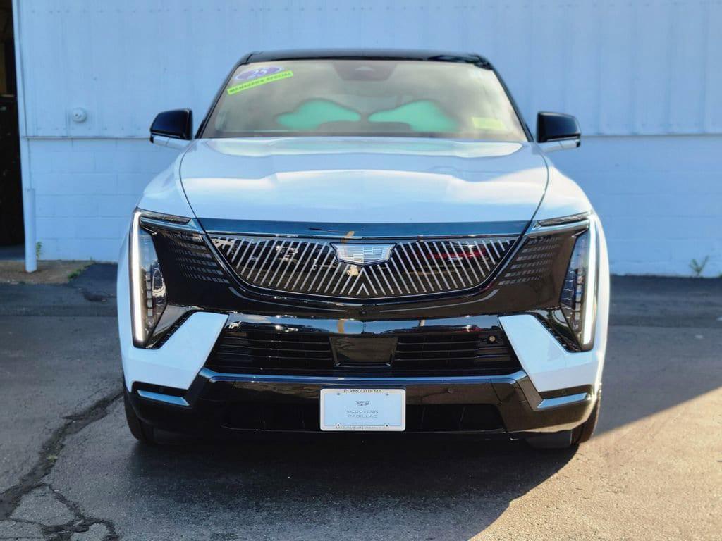used 2025 Cadillac Escalade IQ car, priced at $115,583