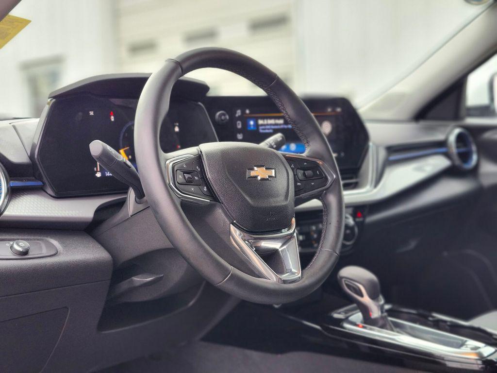 used 2025 Chevrolet Trax car, priced at $22,888