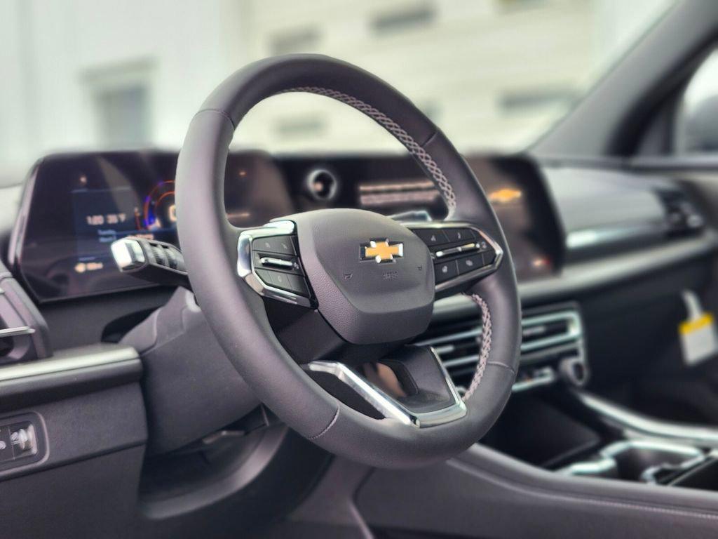 new 2026 Chevrolet Traverse car, priced at $46,535