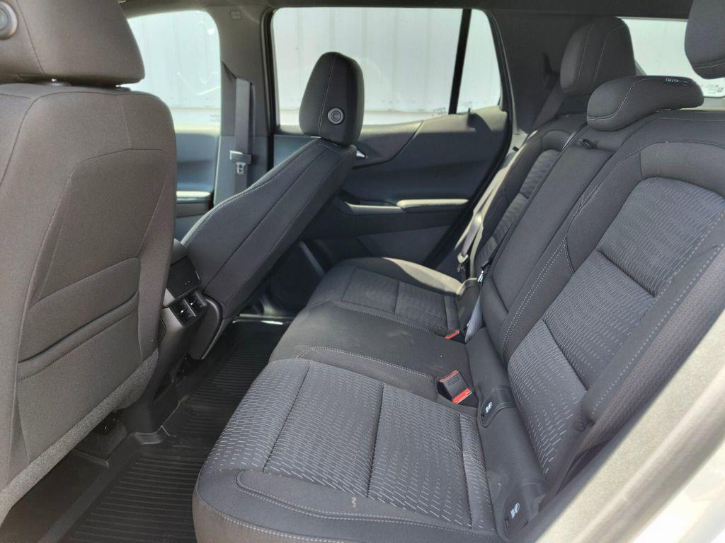 new 2026 Chevrolet Equinox car, priced at $31,649