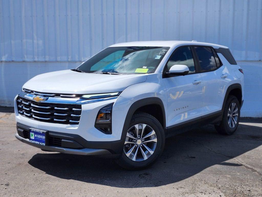 new 2026 Chevrolet Equinox car, priced at $31,649