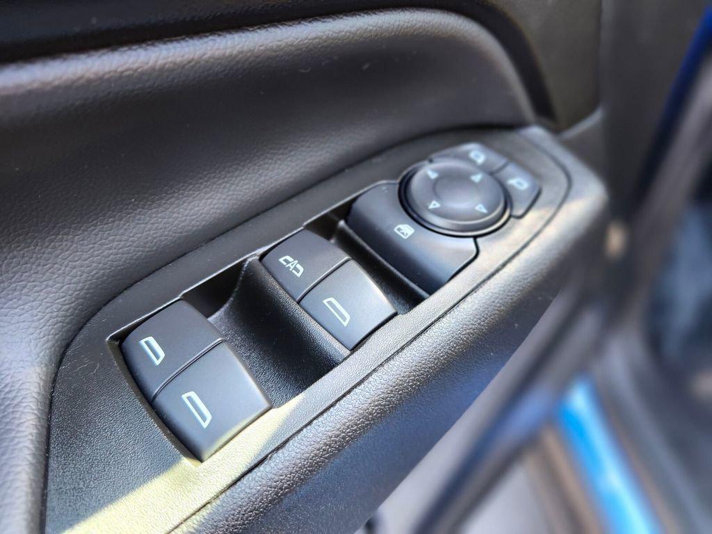 used 2024 Chevrolet Equinox car, priced at $25,383