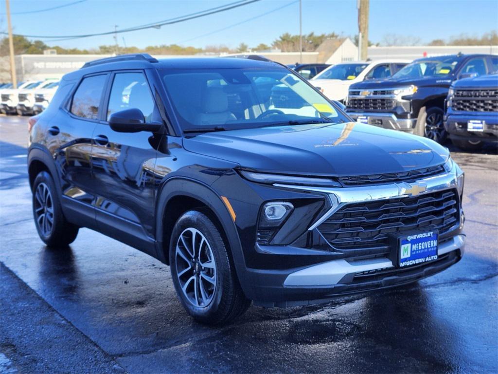 used 2025 Chevrolet TrailBlazer car, priced at $20,988