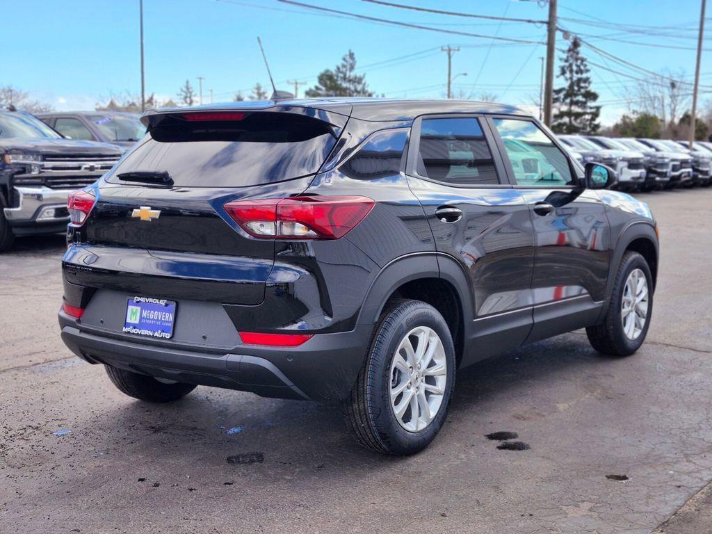 new 2026 Chevrolet TrailBlazer car, priced at $27,020