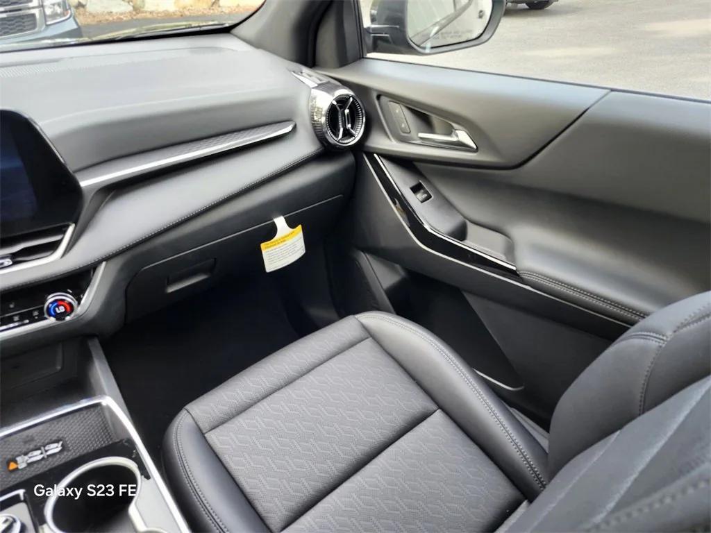 new 2026 Chevrolet Equinox car, priced at $32,155