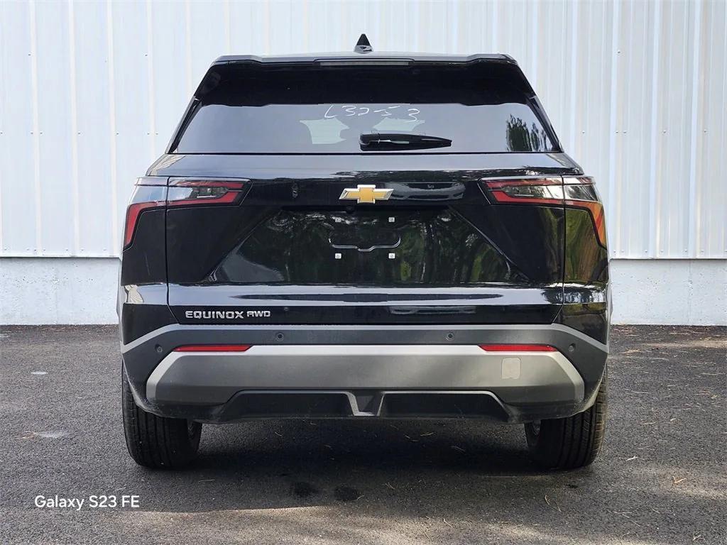 new 2026 Chevrolet Equinox car, priced at $32,155