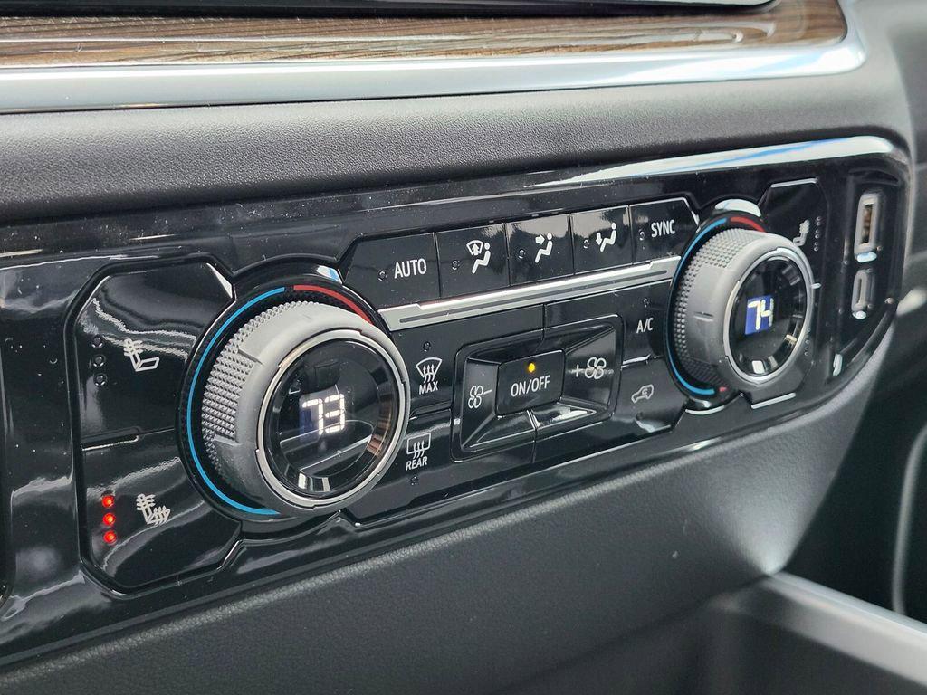 new 2026 Chevrolet Silverado 3500 car, priced at $65,400