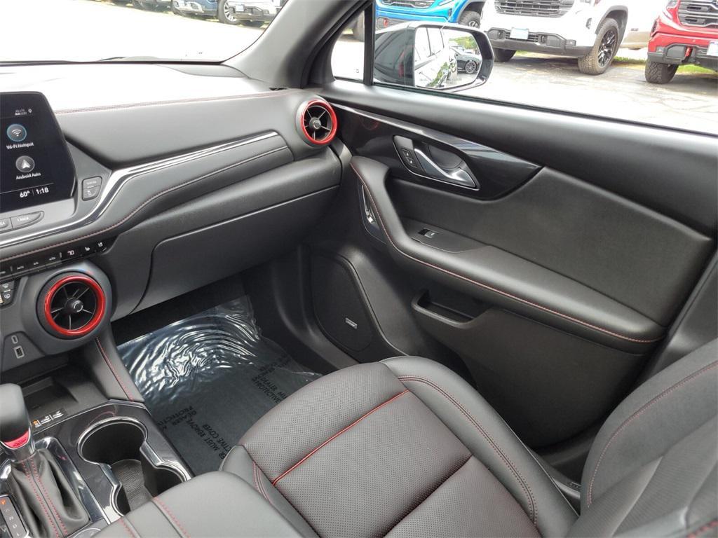 used 2024 Chevrolet Blazer car, priced at $32,288