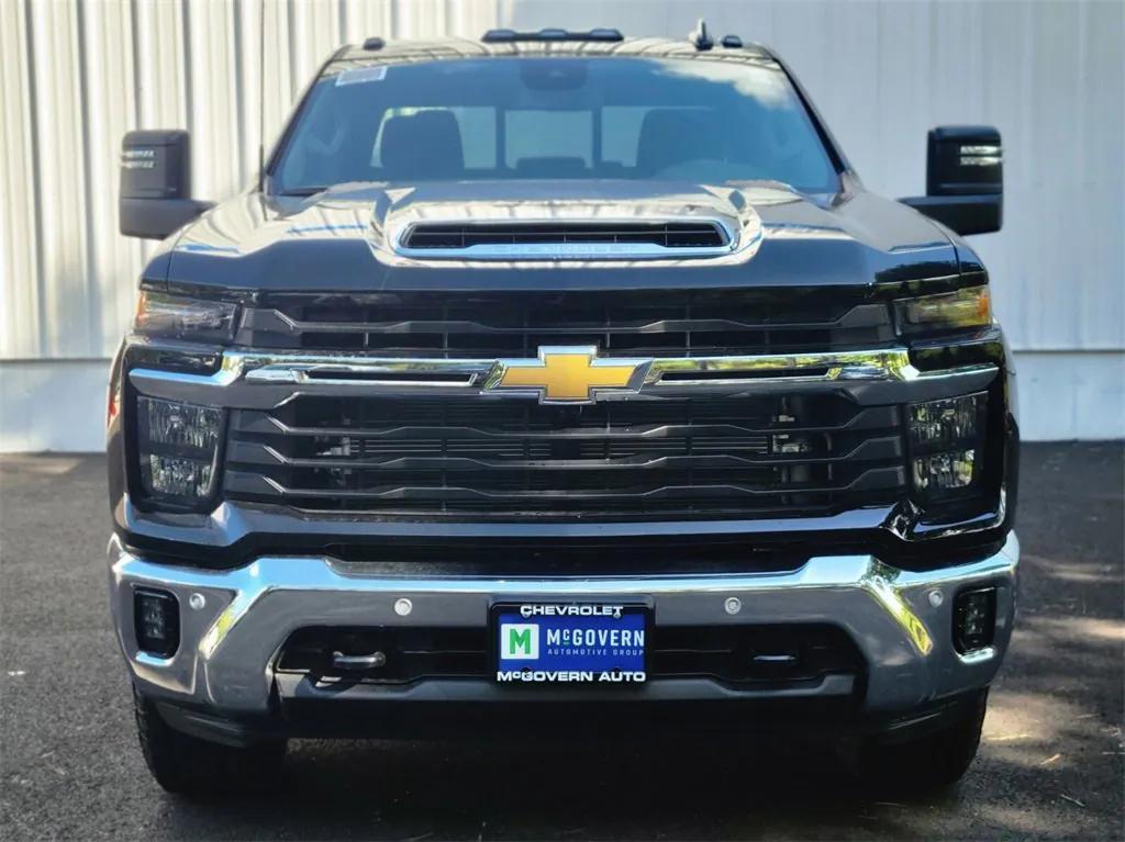 new 2025 Chevrolet Silverado 3500 car, priced at $72,675