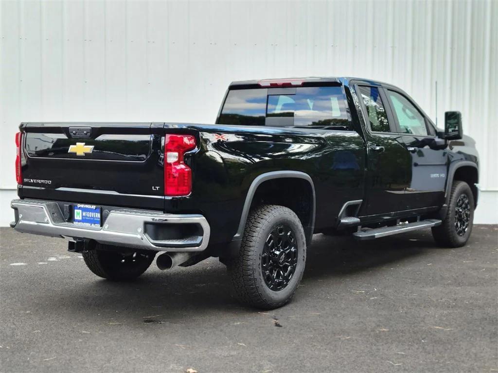 new 2025 Chevrolet Silverado 3500 car, priced at $72,675