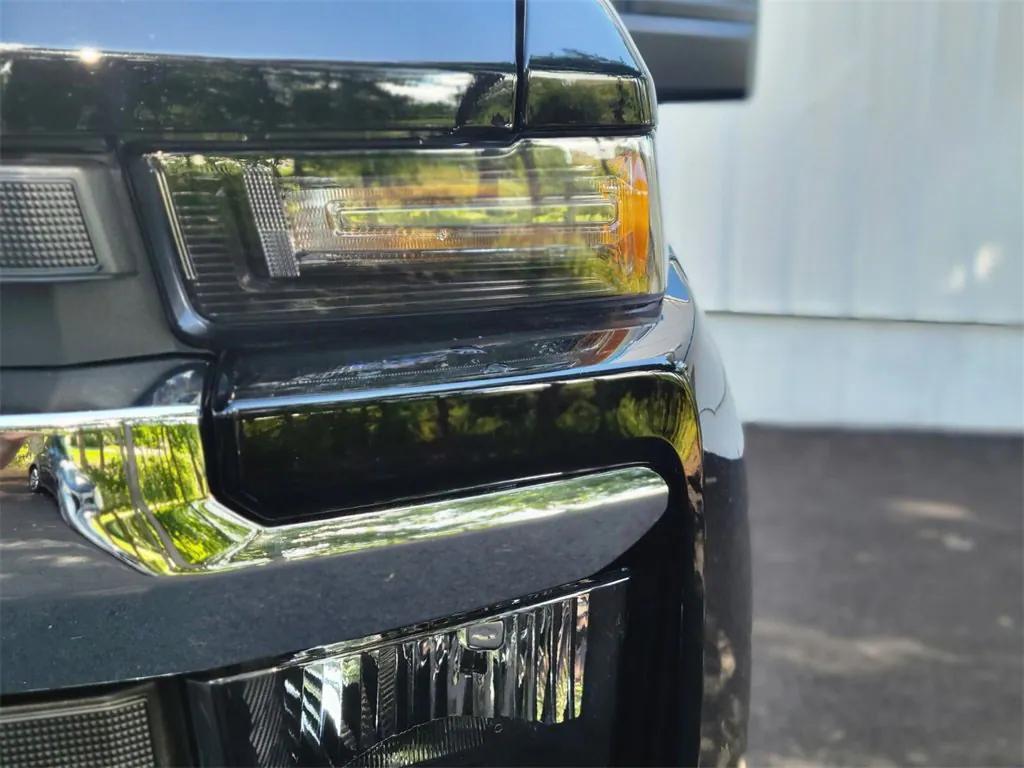 new 2025 Chevrolet Silverado 3500 car, priced at $72,675