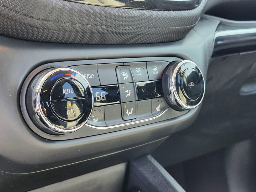 used 2023 Chevrolet TrailBlazer car, priced at $24,283