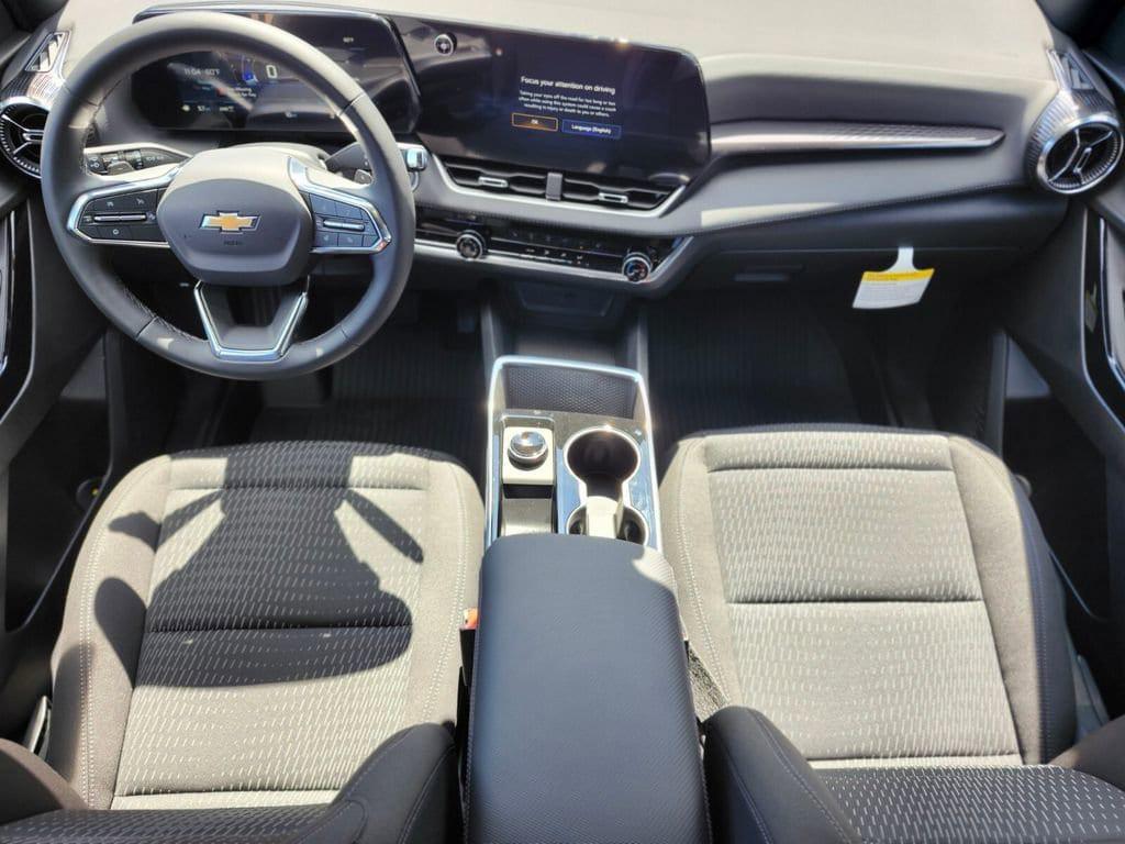 new 2026 Chevrolet Equinox car, priced at $31,649