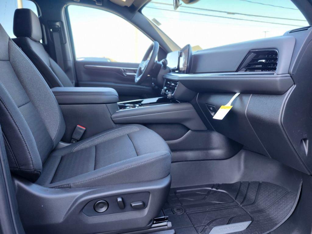 new 2026 Chevrolet Suburban car, priced at $69,081