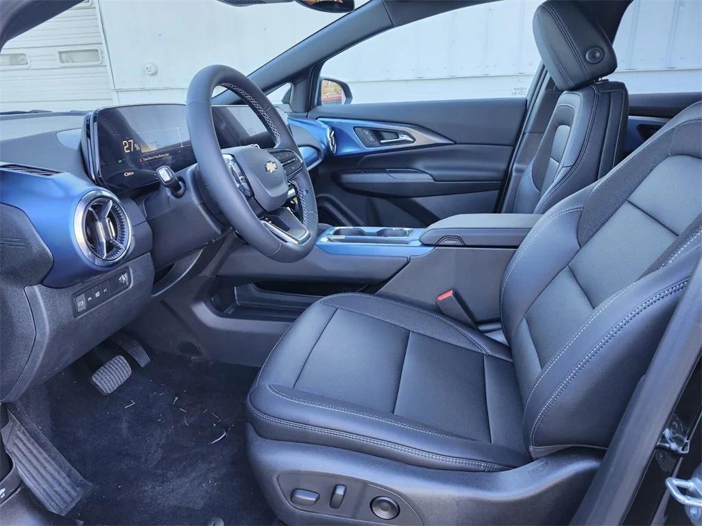 new 2026 Chevrolet Equinox EV car