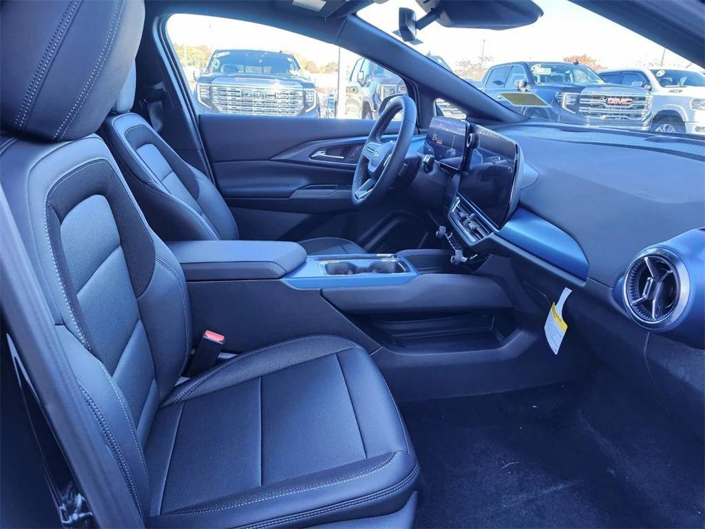 new 2026 Chevrolet Equinox EV car