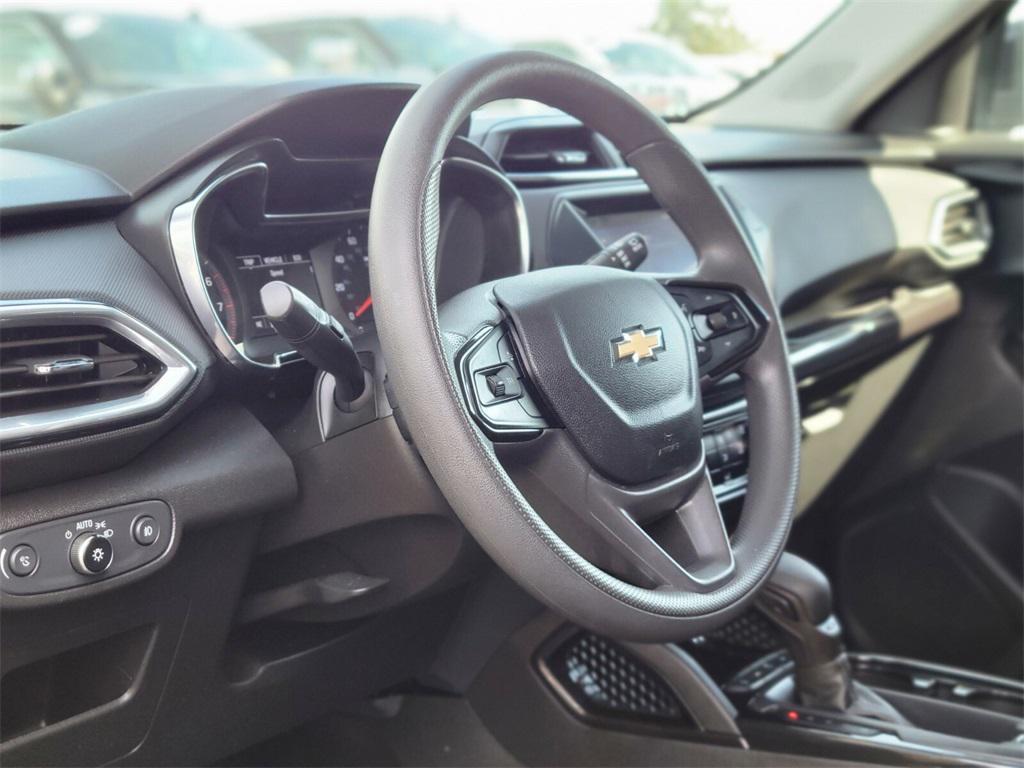 used 2023 Chevrolet TrailBlazer car, priced at $19,888