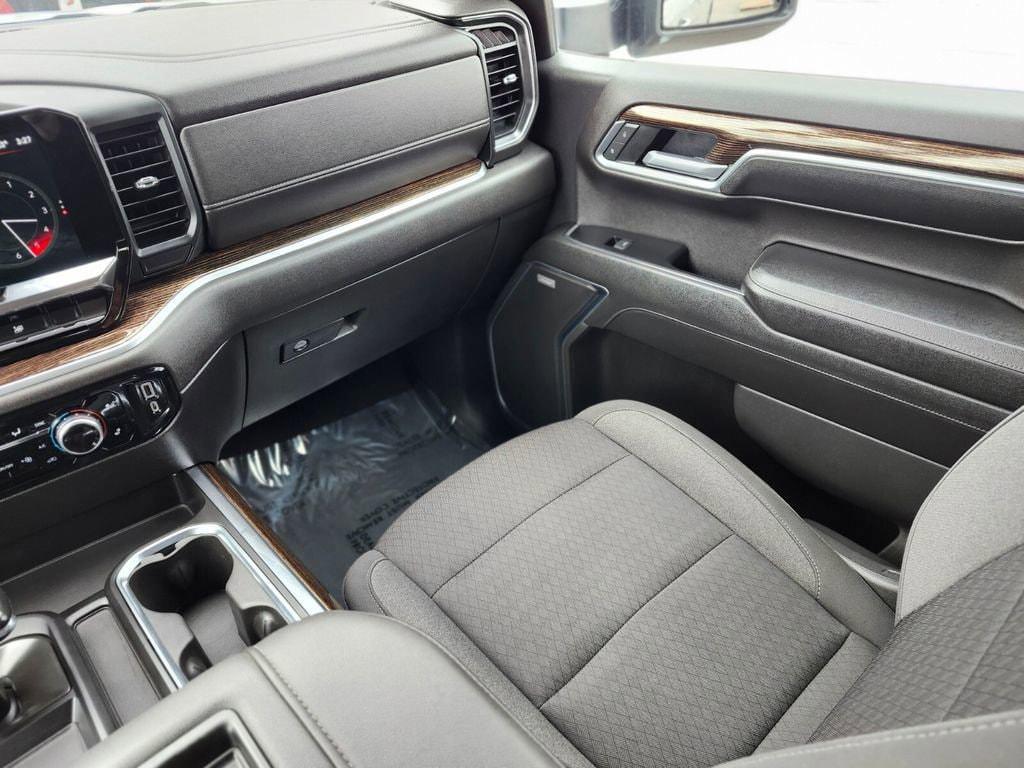 used 2022 GMC Sierra 1500 car, priced at $44,983
