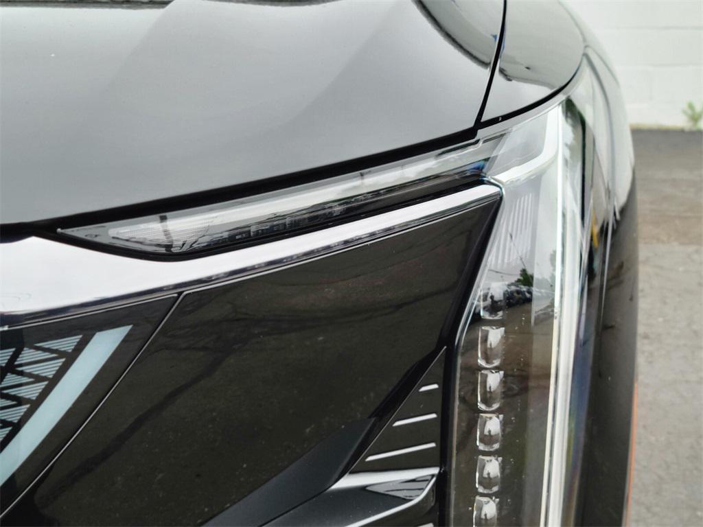 used 2025 Cadillac OPTIQ car, priced at $40,500