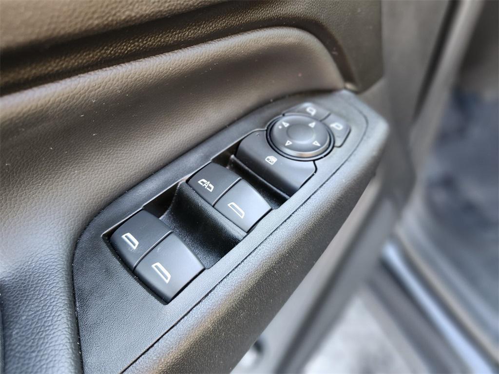 used 2021 Chevrolet Equinox car, priced at $16,988