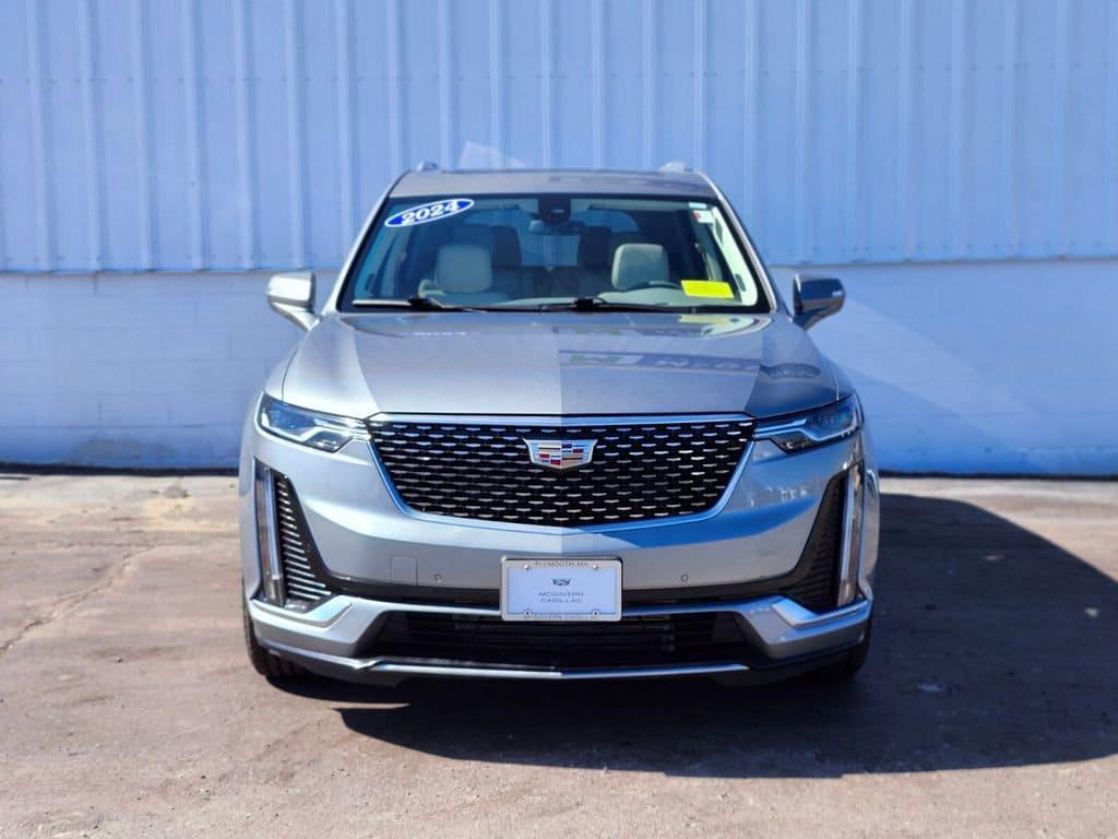 used 2024 Cadillac XT6 car, priced at $42,383