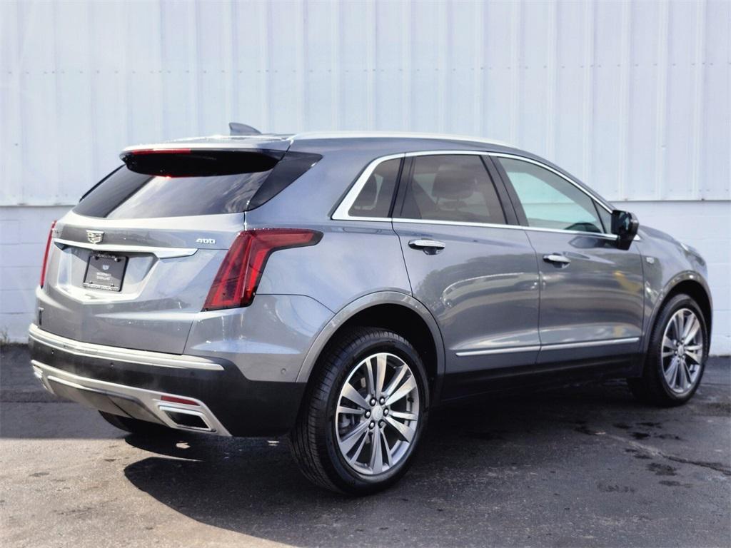 used 2021 Cadillac XT5 car, priced at $29,988