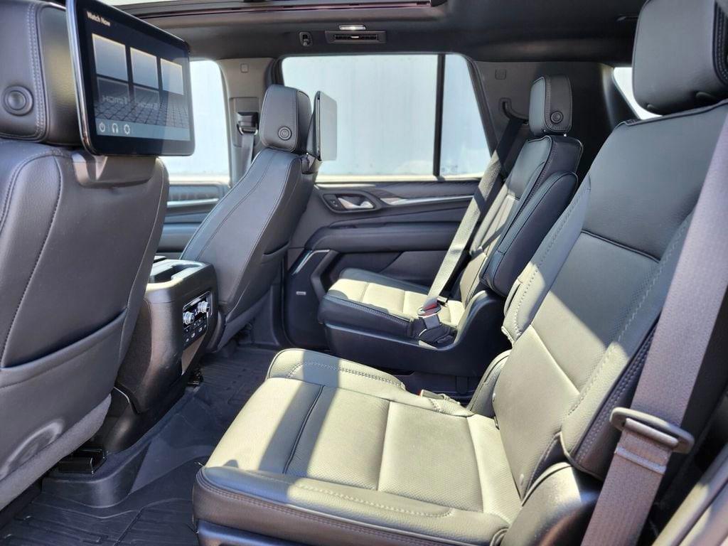 used 2023 GMC Yukon car, priced at $55,183
