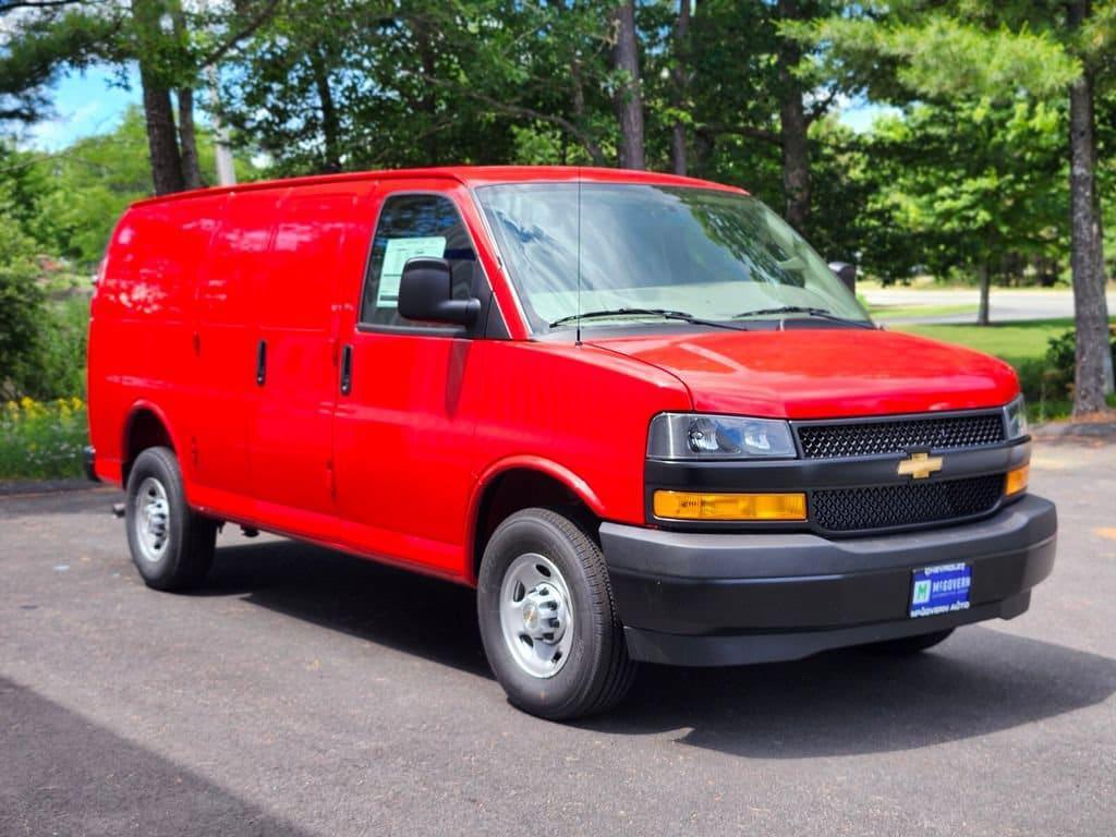 new 2026 Chevrolet Express 2500 car, priced at $45,260