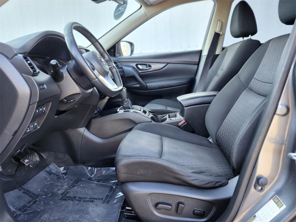 used 2019 Nissan Rogue car, priced at $13,188
