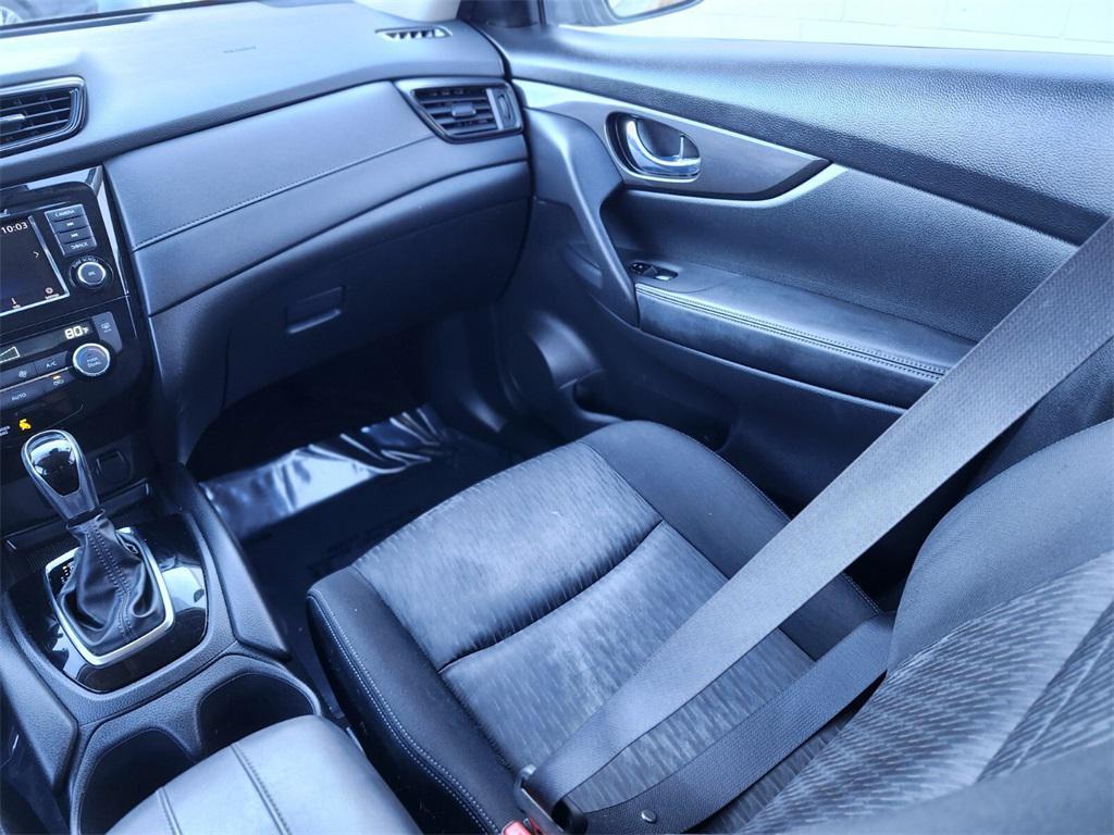 used 2019 Nissan Rogue car, priced at $13,188