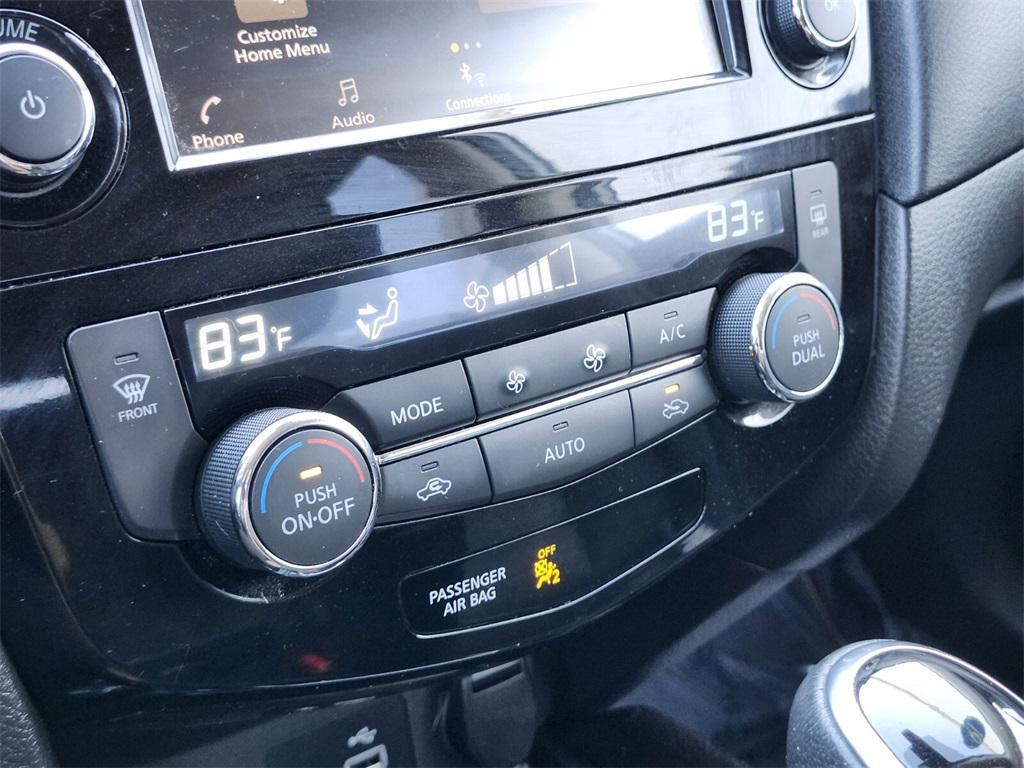 used 2019 Nissan Rogue car, priced at $13,188