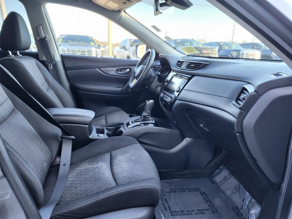used 2019 Nissan Rogue car, priced at $13,188