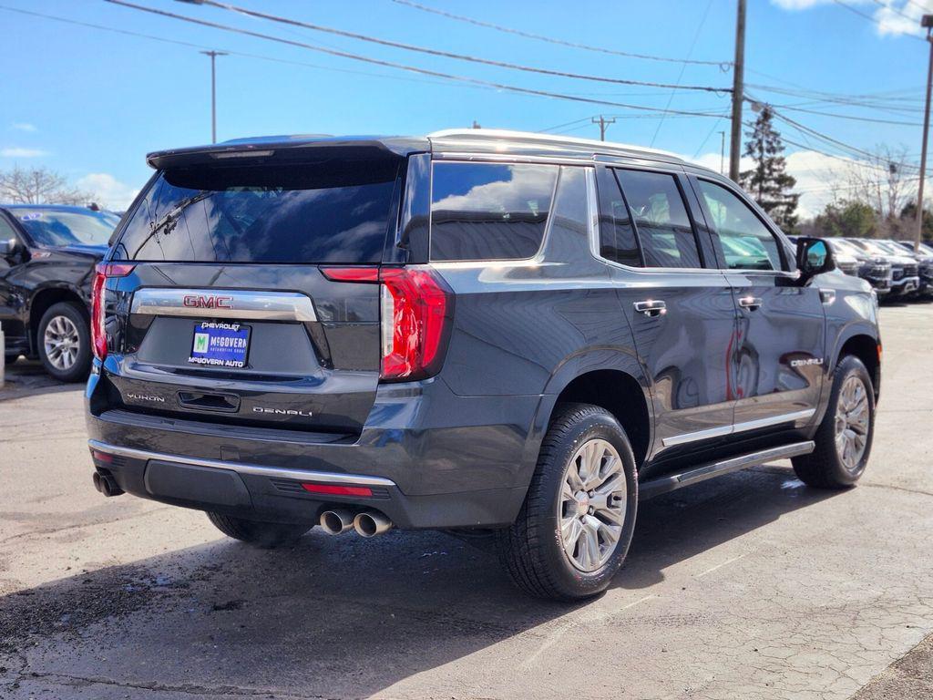 used 2021 GMC Yukon car, priced at $48,888