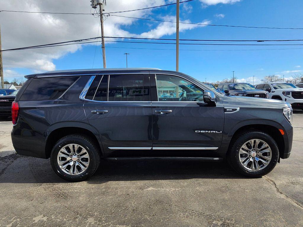 used 2021 GMC Yukon car, priced at $48,888