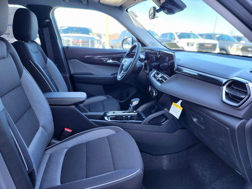 new 2026 Chevrolet TrailBlazer car, priced at $25,905